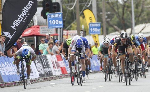 Tyler Farrar_Stage3_Herald Sun Tour_Mark Gunter